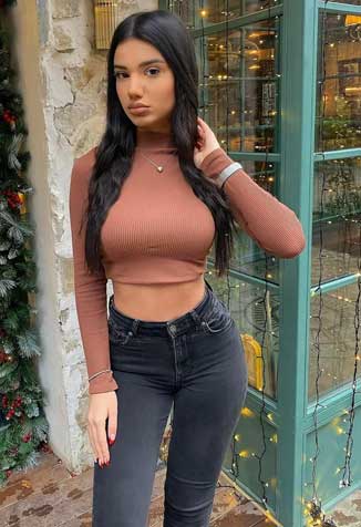 Connaught Place Call Girl Cash On Payment